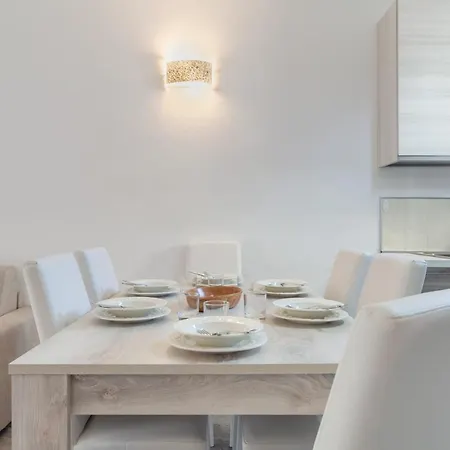 Nuova A 200 Mt Dalla Holiday home
